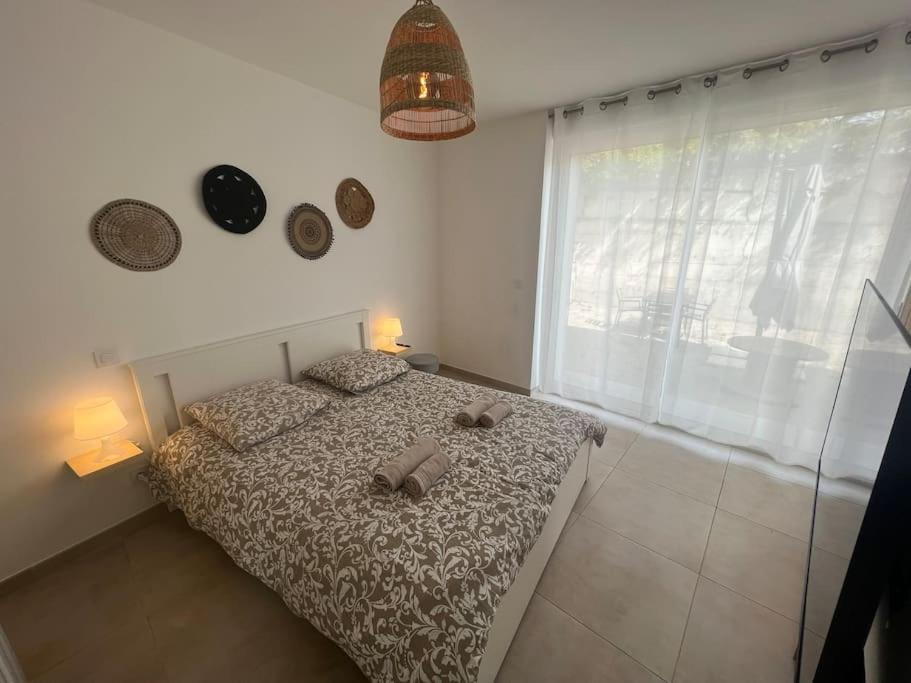 Apartament La Glycine - Parking Gratuit - Ac Clim - Cour Prive - Villeneuve-lès-Avignon Zewnętrze zdjęcie