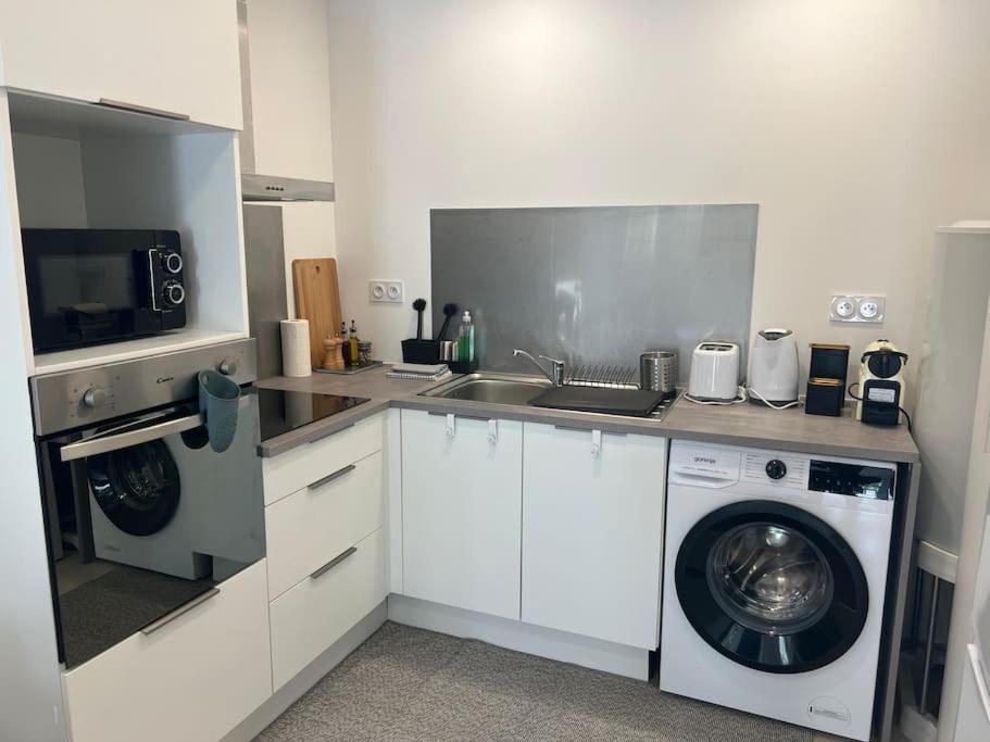 Apartament La Glycine - Parking Gratuit - Ac Clim - Cour Prive - Villeneuve-lès-Avignon Zewnętrze zdjęcie